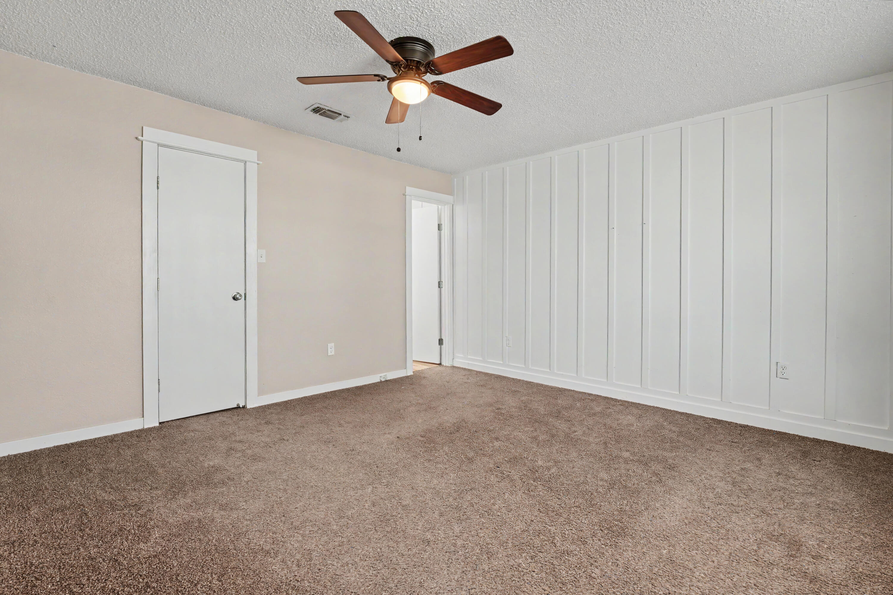 3006 N County Road 3500
