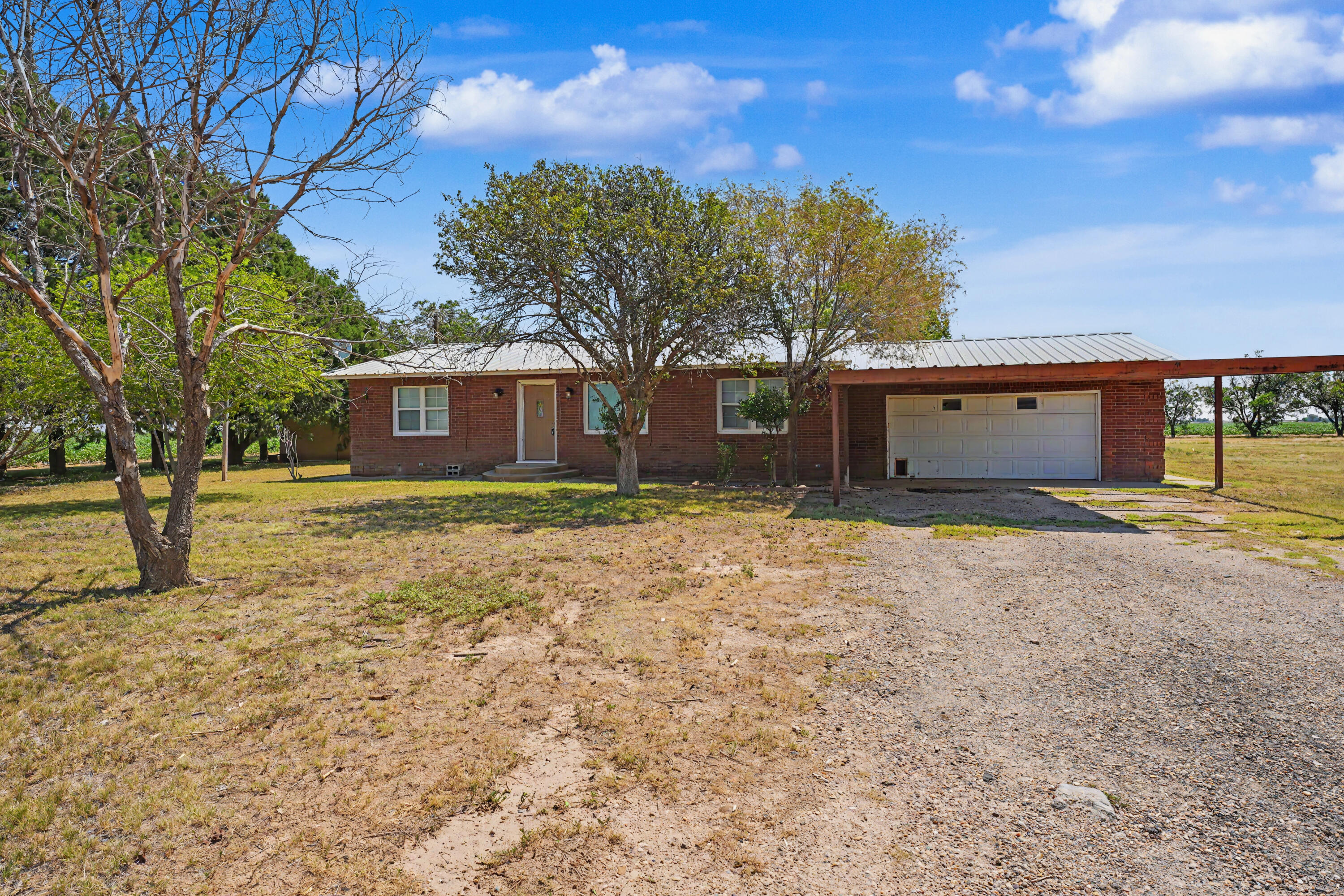 3006 N County Road 3500