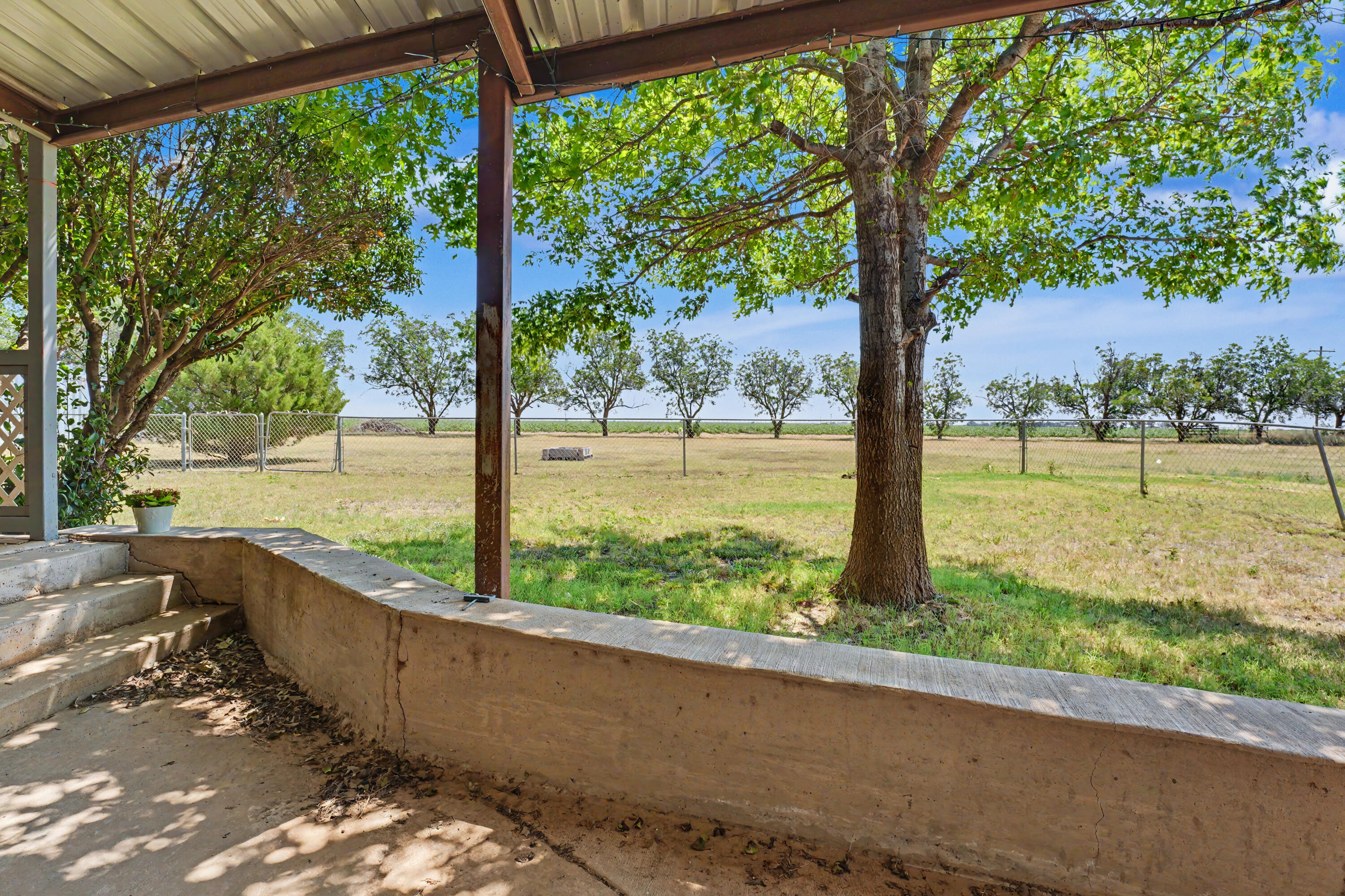 3006 N County Road 3500