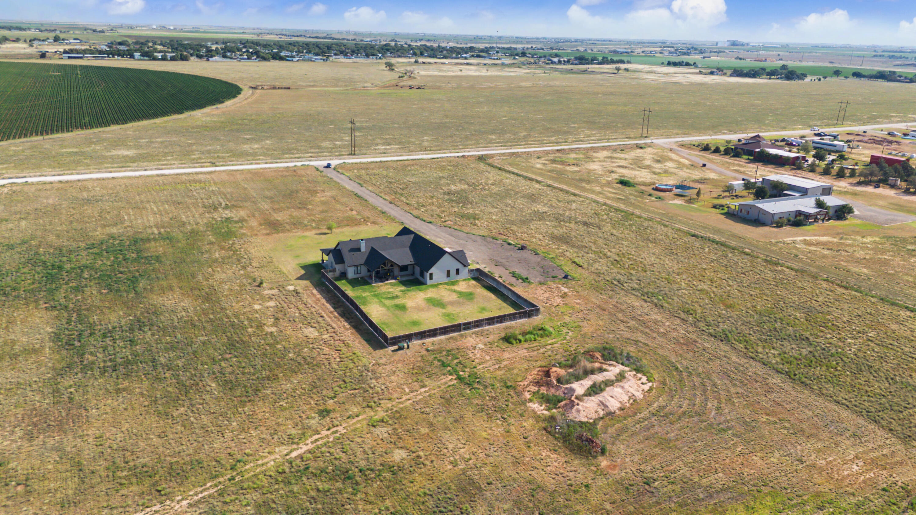 3021 County Road 6000