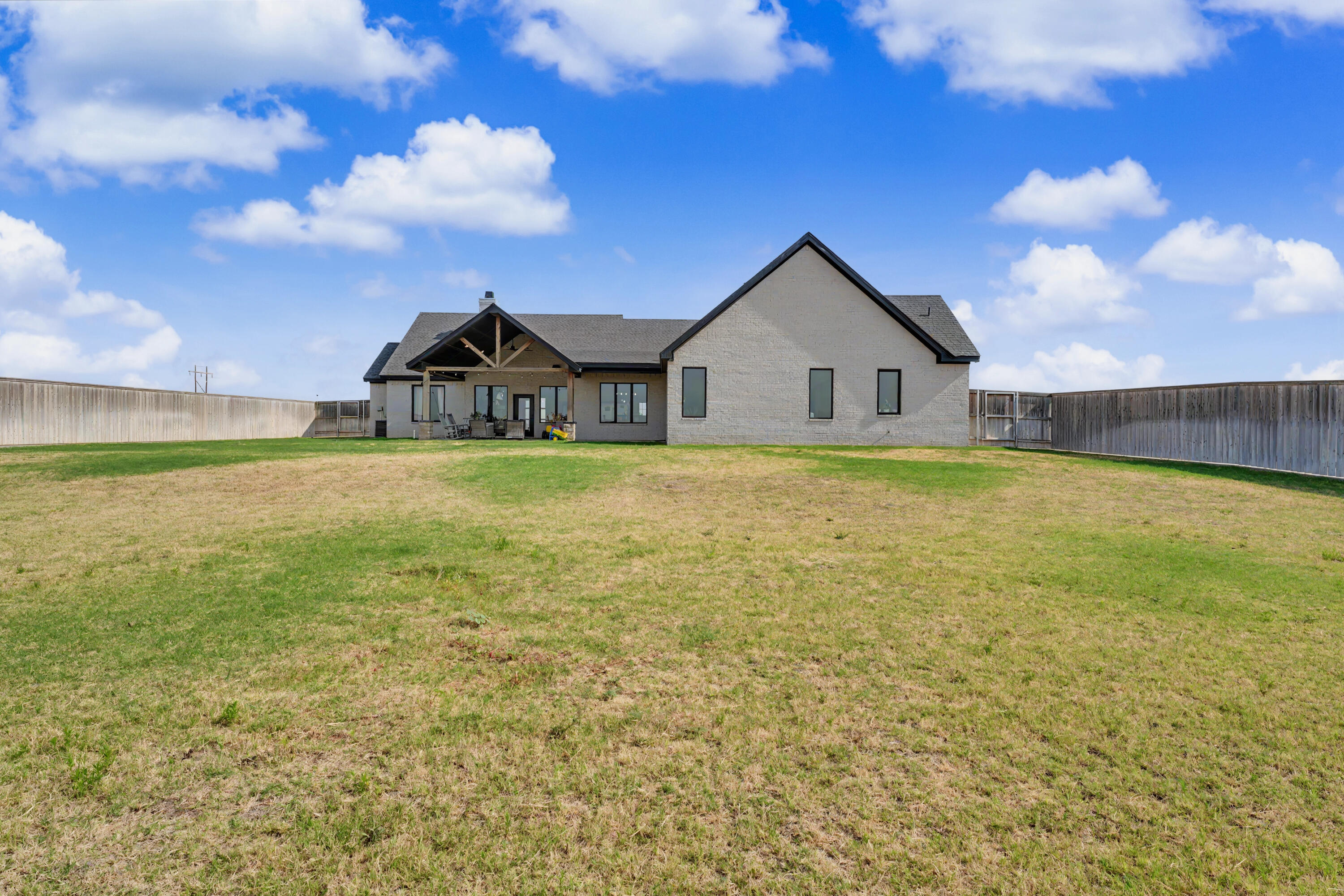 3021 County Road 6000