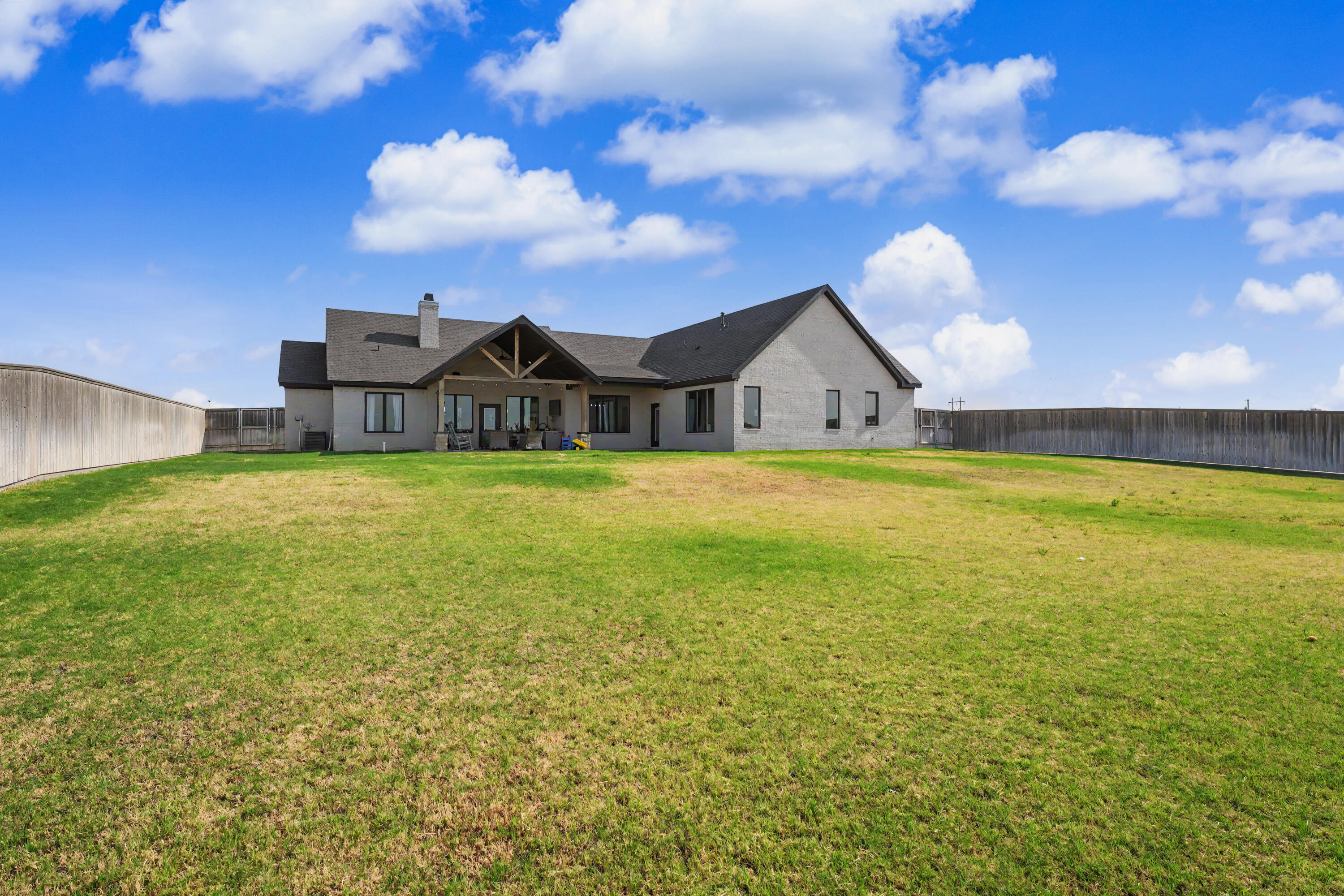 3021 County Road 6000