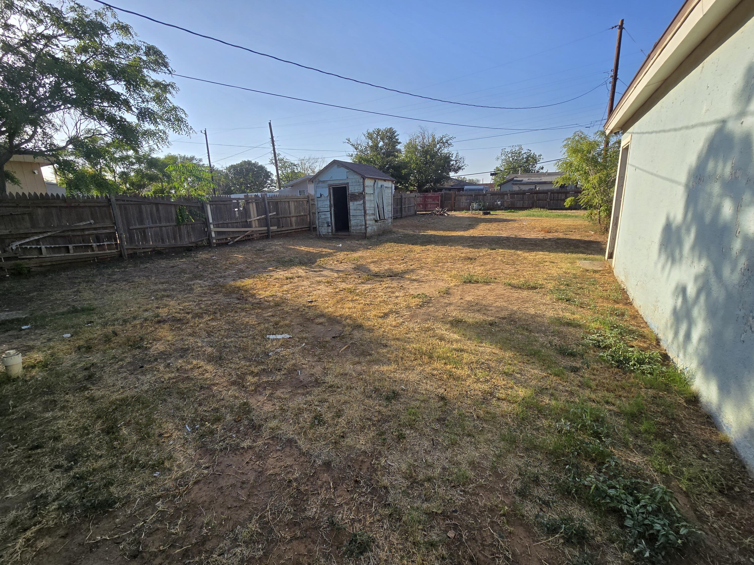 2904 Baylor Street