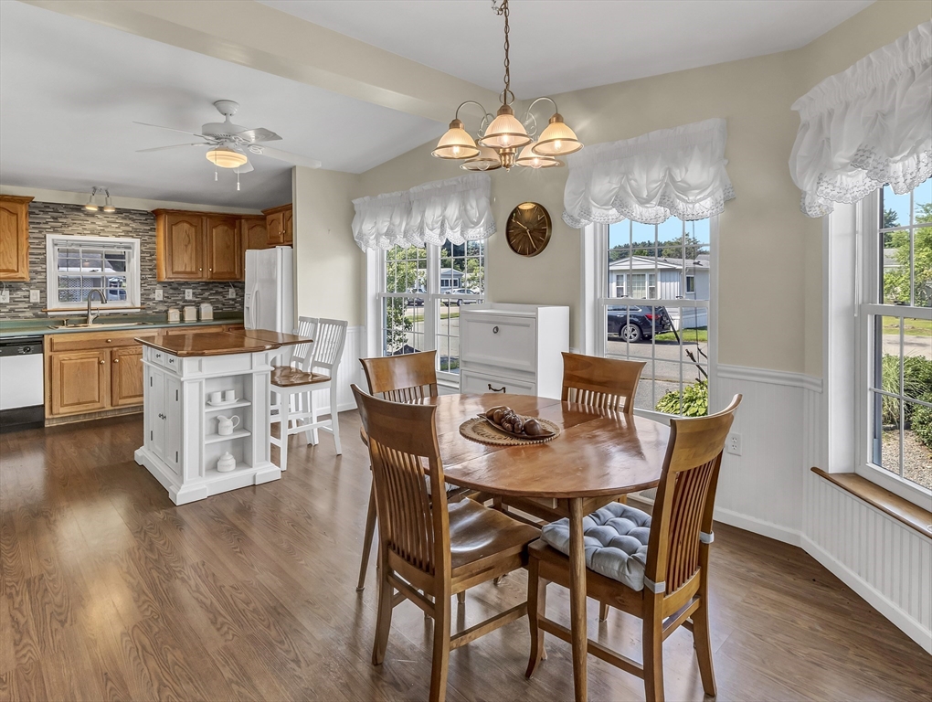 10 Woodridge Rd