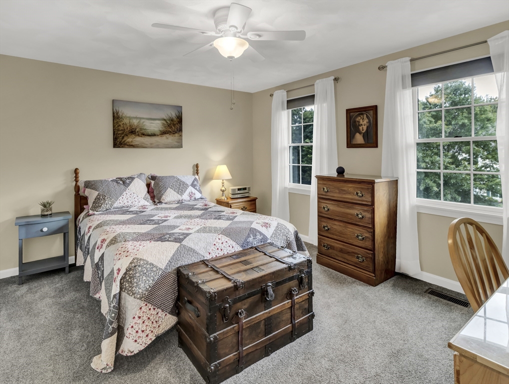 37 Dennis St # 14