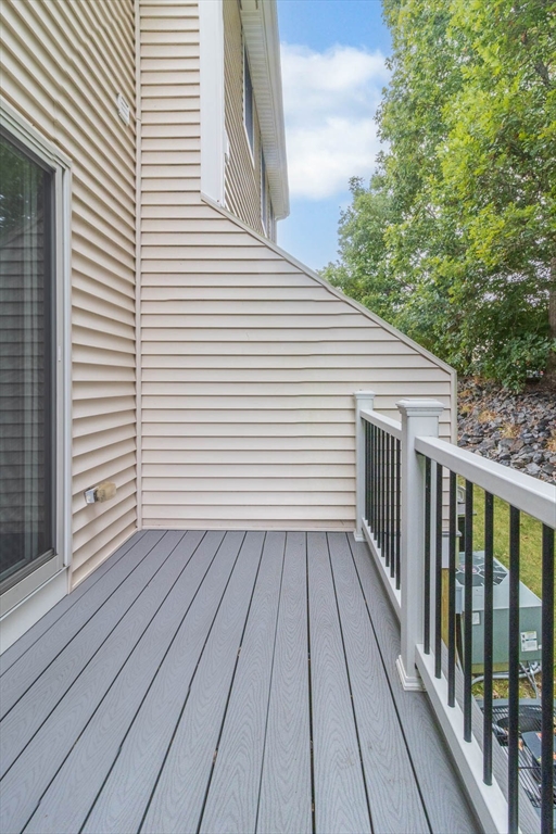 37 Dennis St # 14