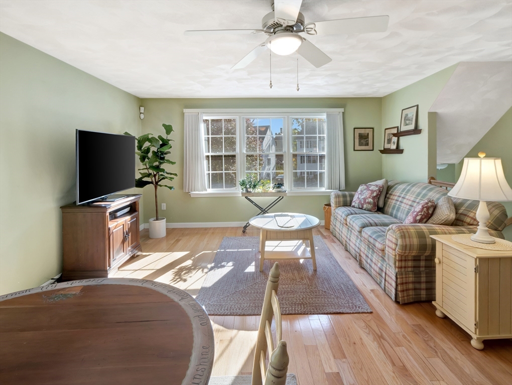 37 Dennis St # 12