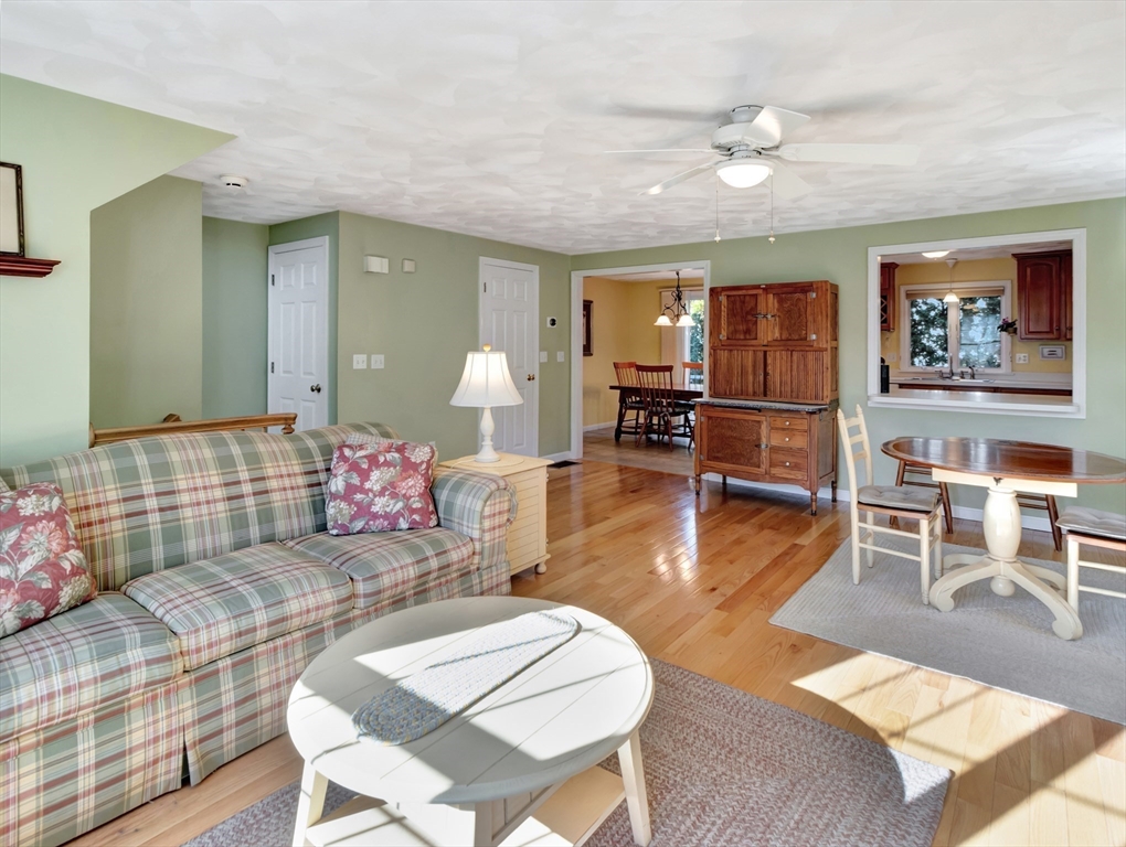 37 Dennis St # 12