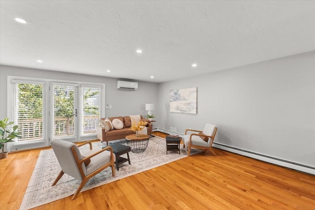16 East St # 2