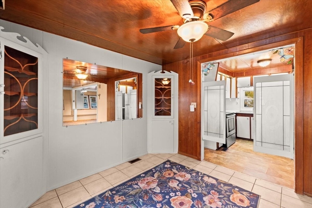 130 E Washington St # 9