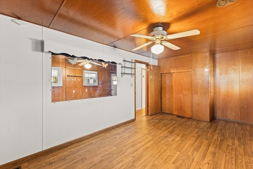 130 E Washington St # 9