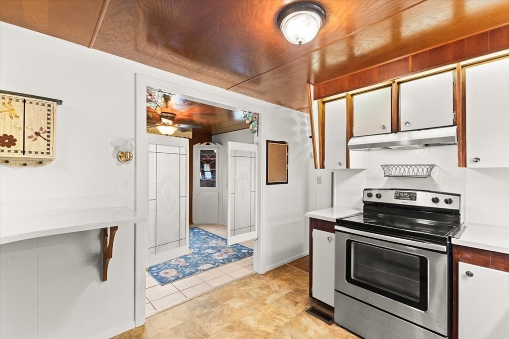 130 E Washington St # 9