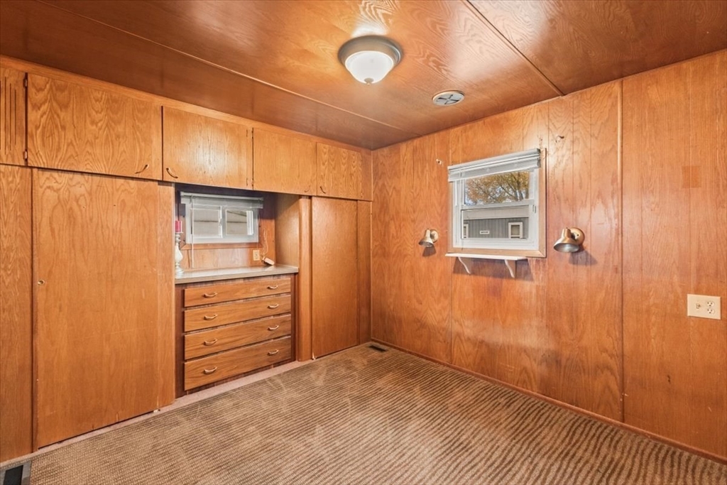 130 E Washington St # 9