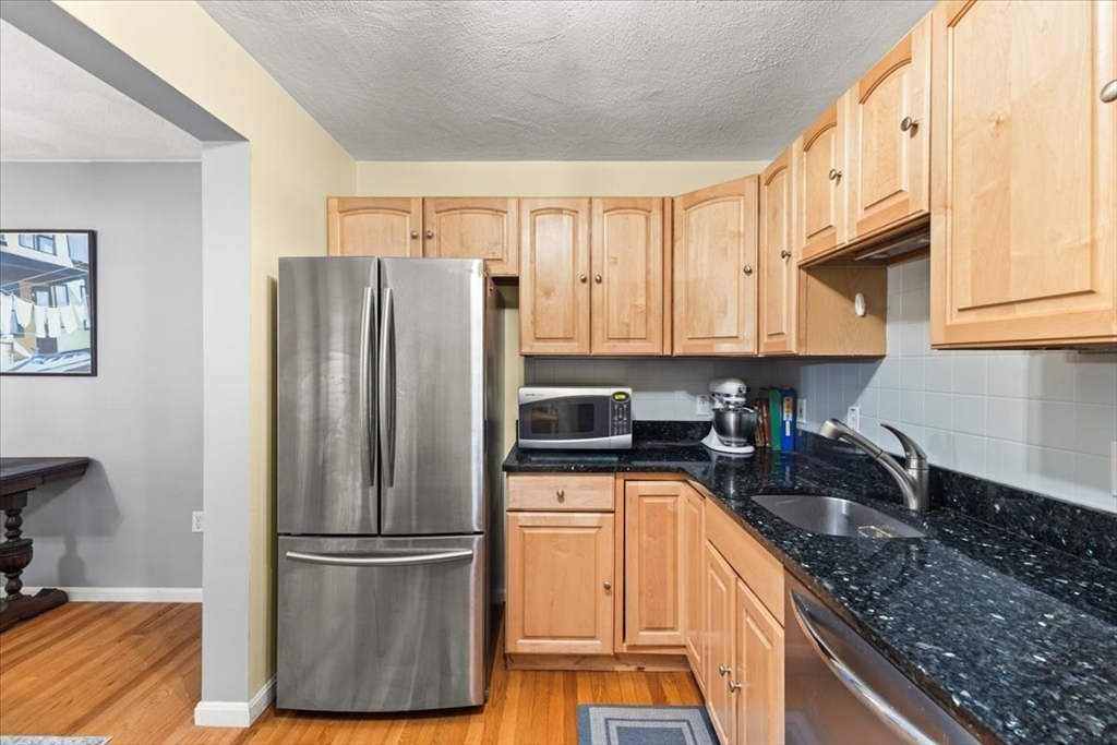4 Erick Rd # 98