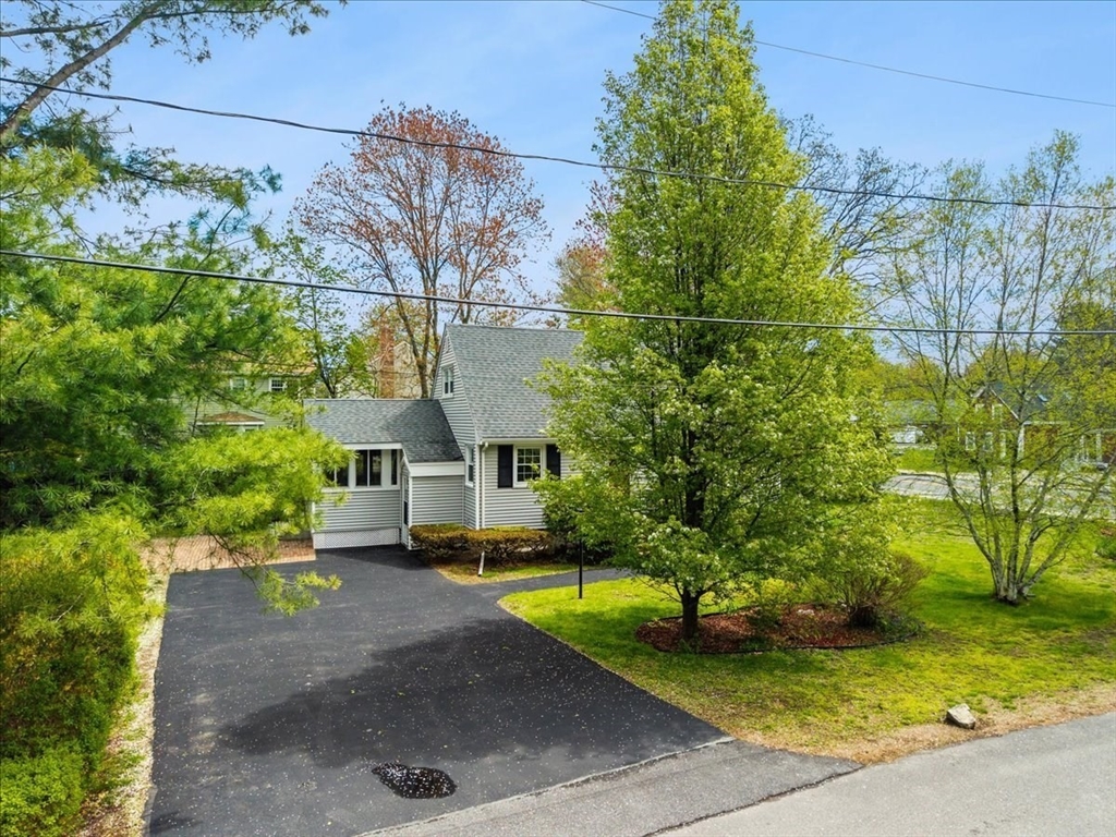 7 Glen Echo Blvd