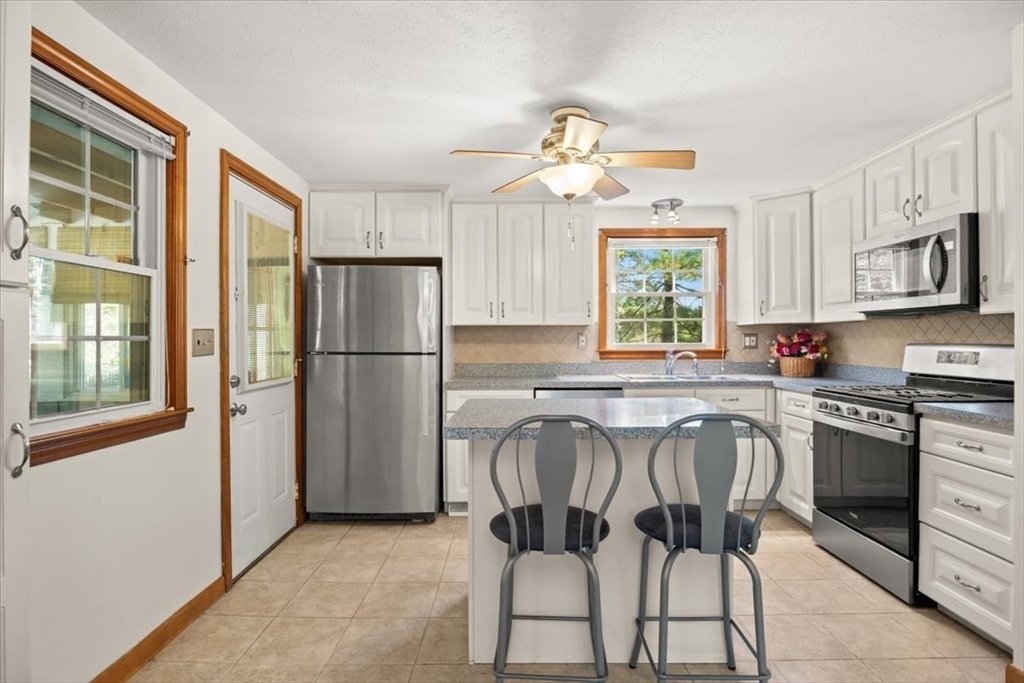7 Glen Echo Blvd