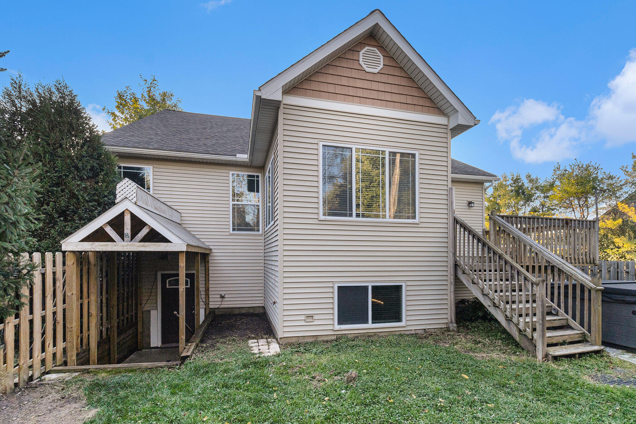 139 Luella Avenue, Ann Arbor