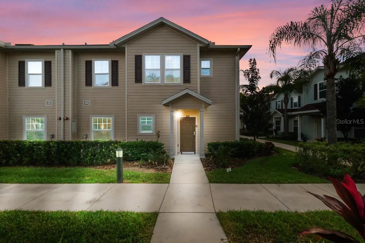 3214 GOLD LN