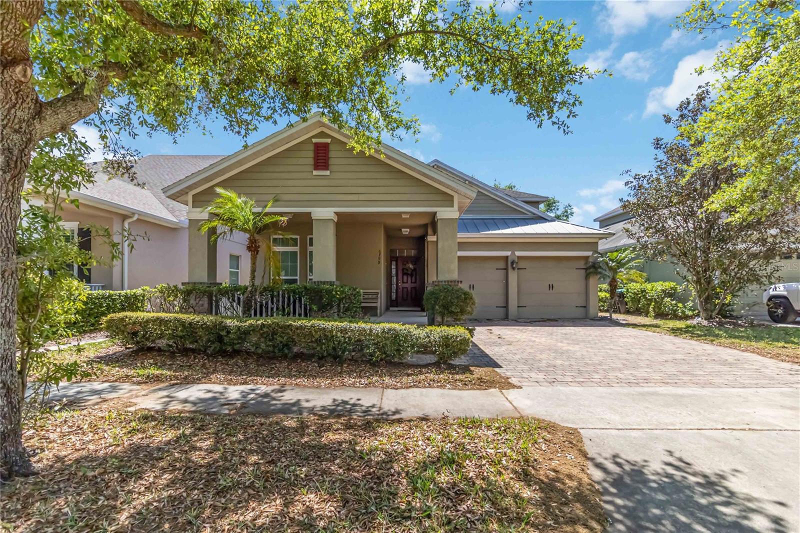 6799 HELMSLEY CIR
