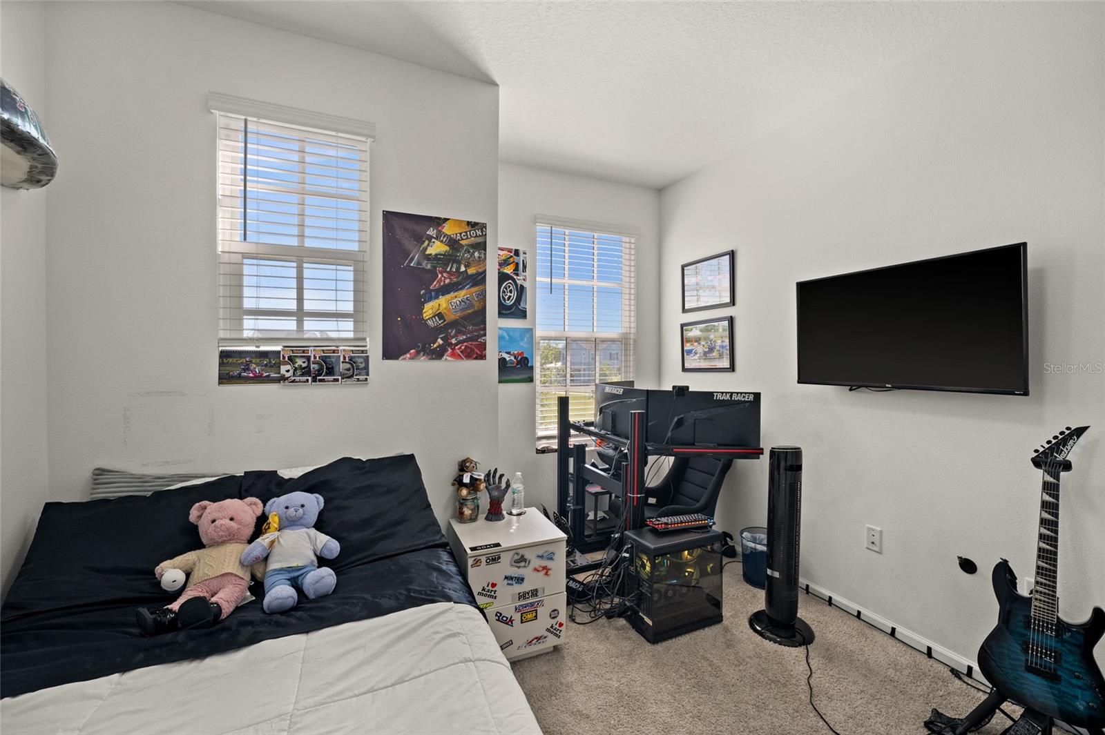 7409 INLET PT