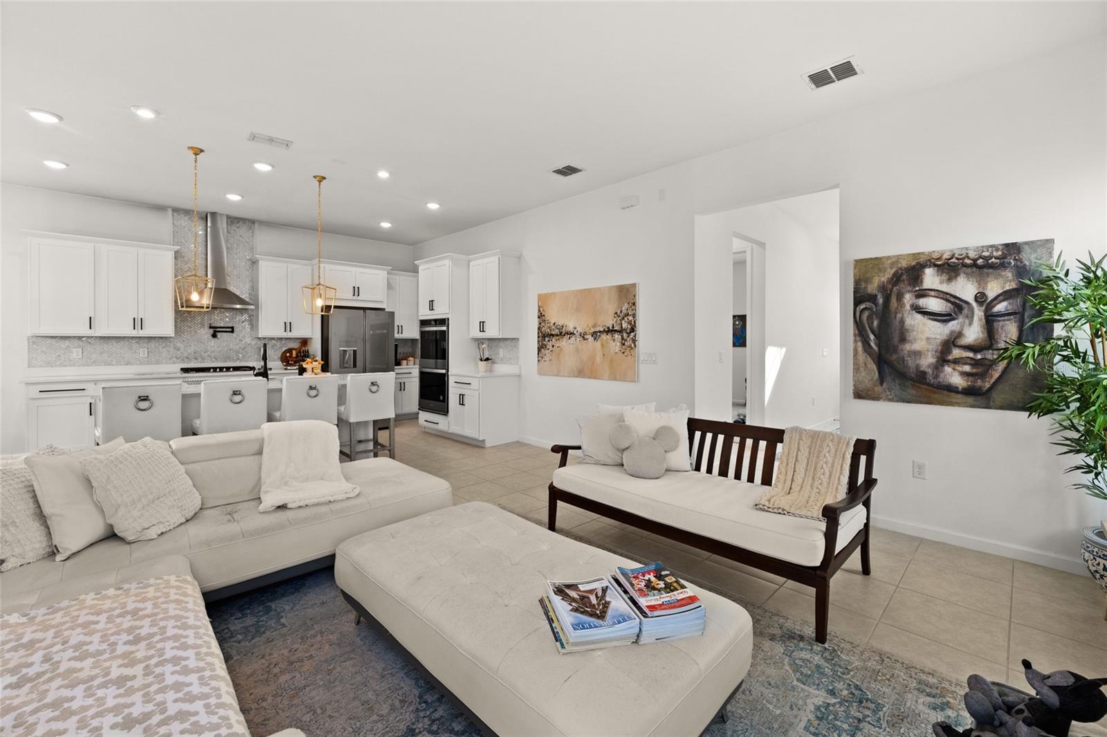 7409 INLET PT