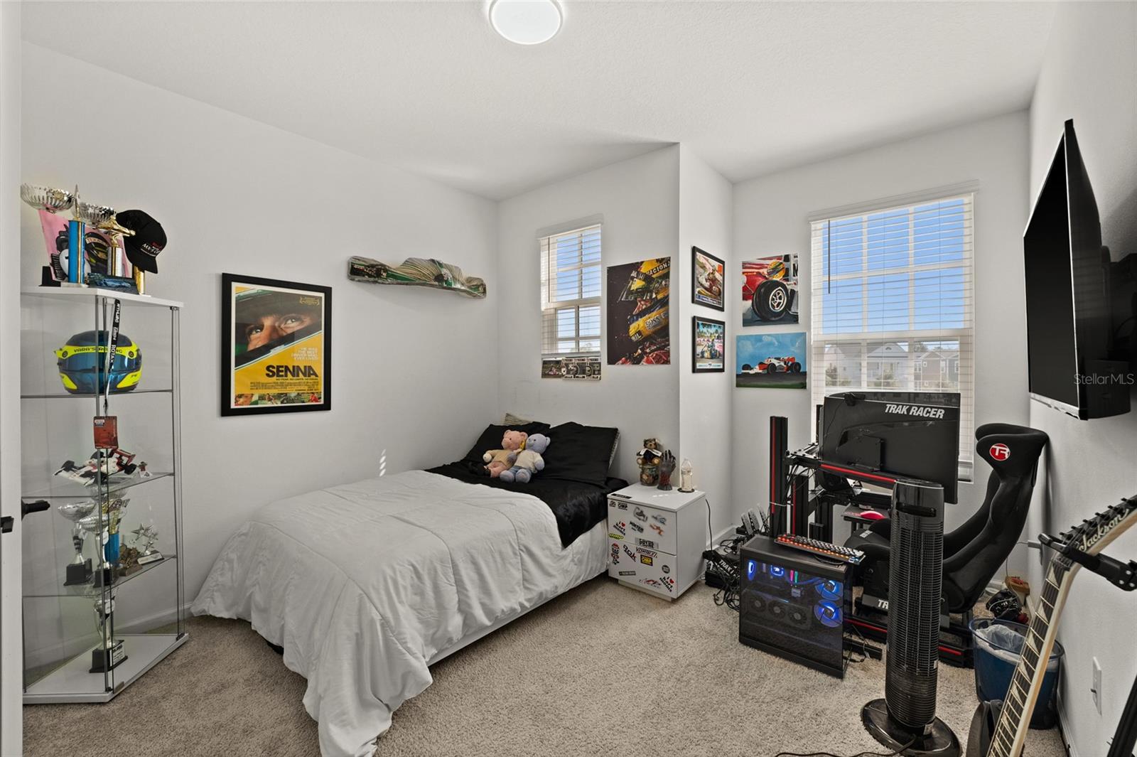 7409 INLET PT