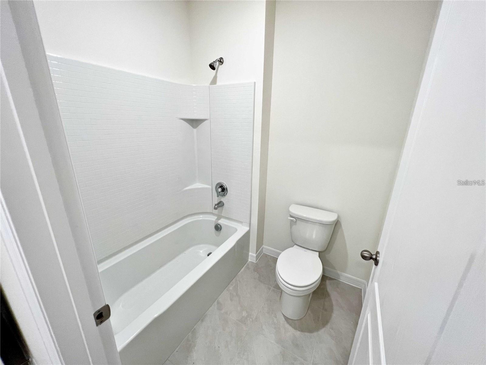 6820 CRANES ROOST RD