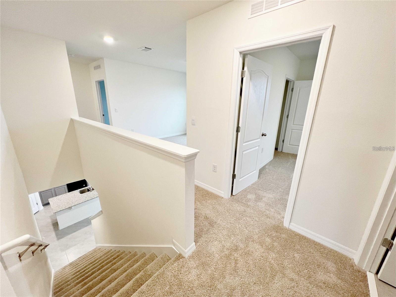 6820 CRANES ROOST RD