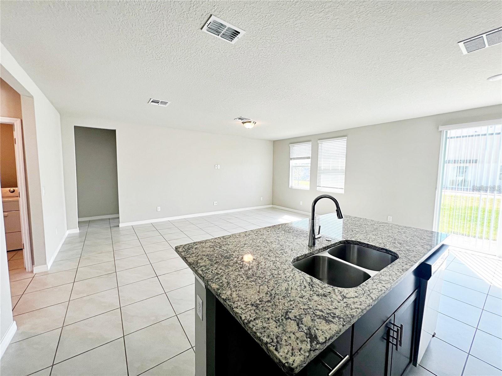 464 PATRICIA ALFORD DR