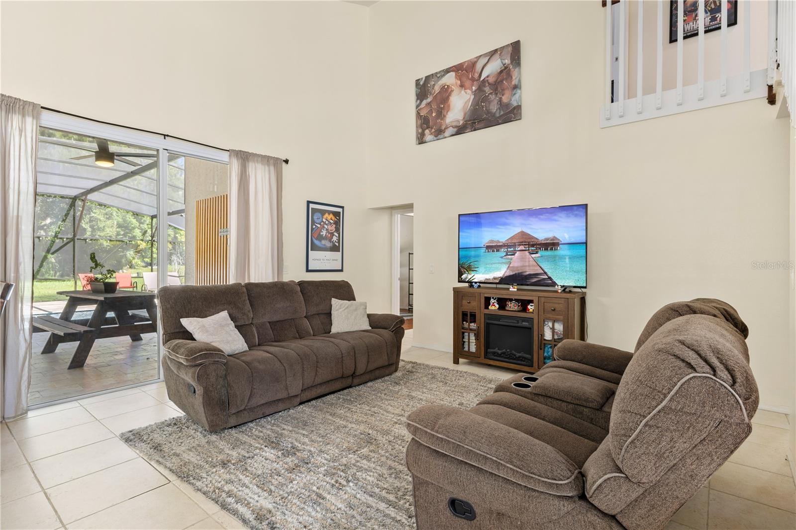 2629 CHATHAM CIR