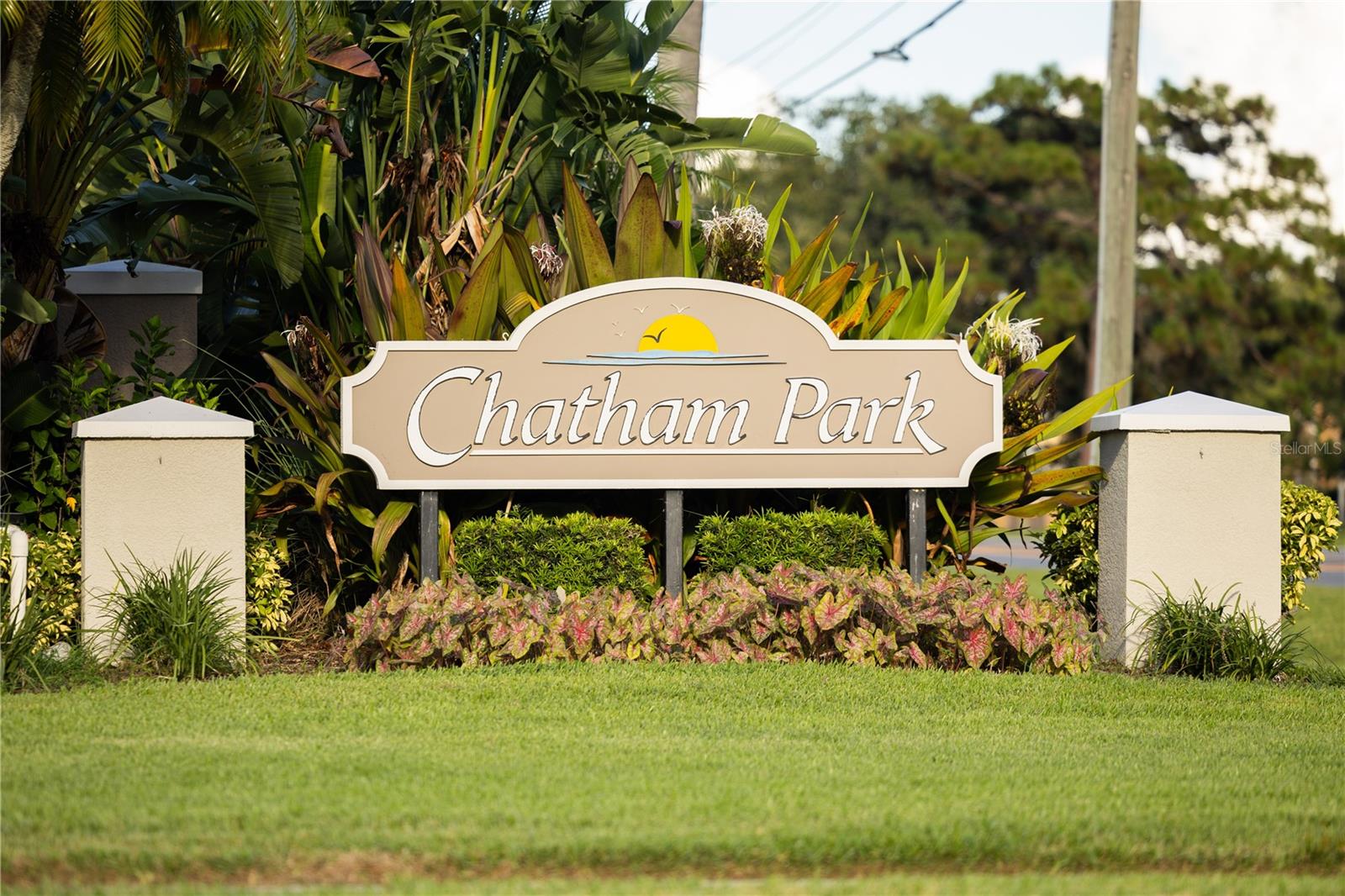2629 CHATHAM CIR