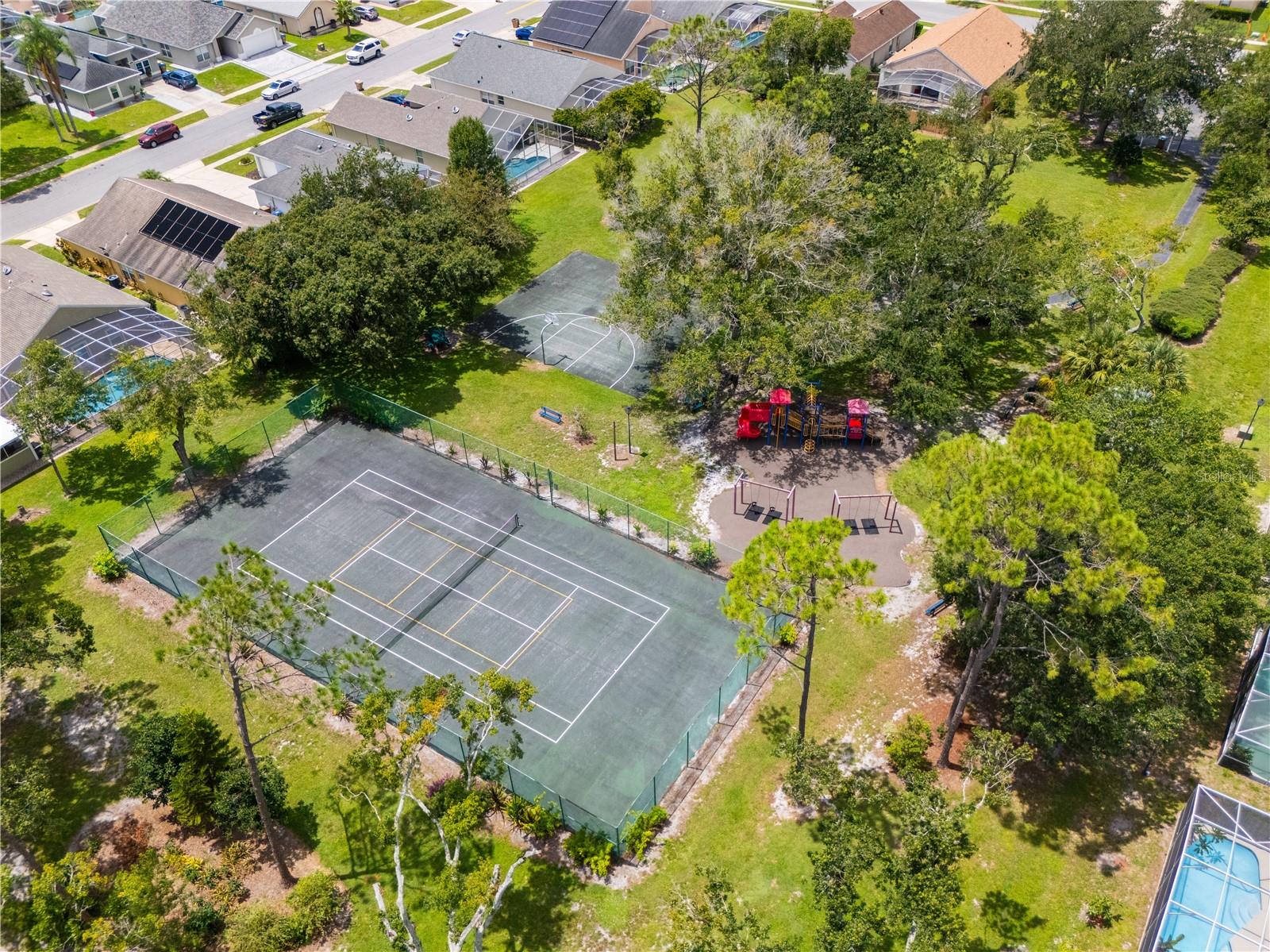2629 CHATHAM CIR