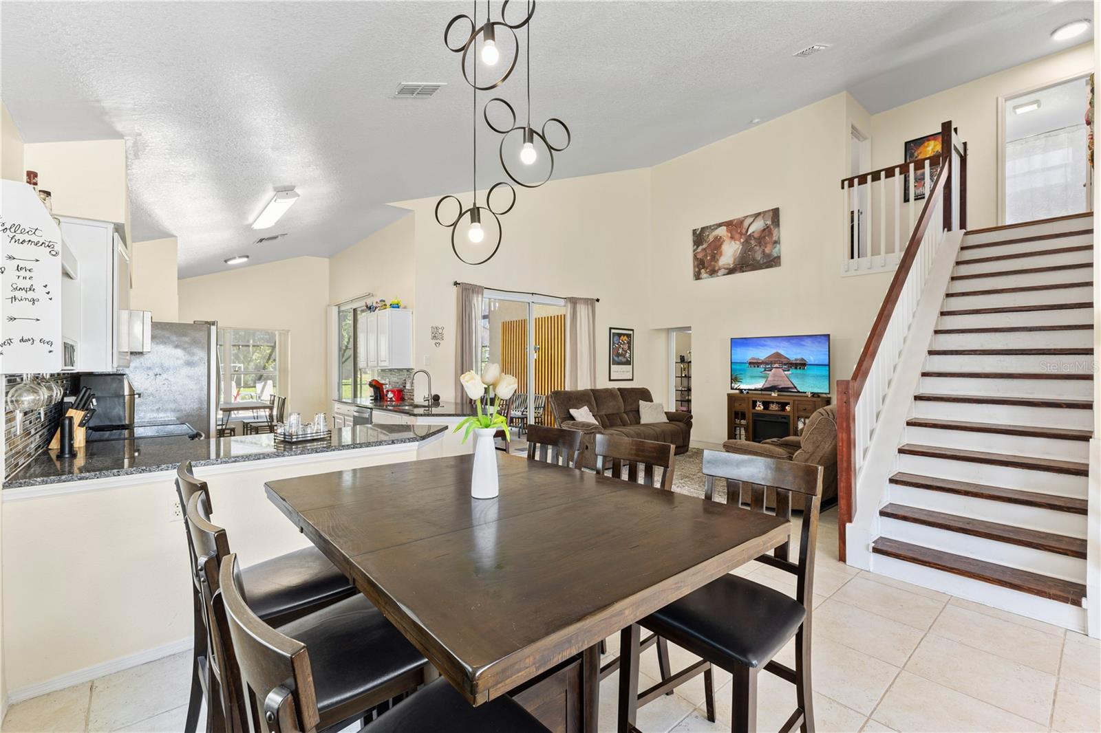 2629 CHATHAM CIR