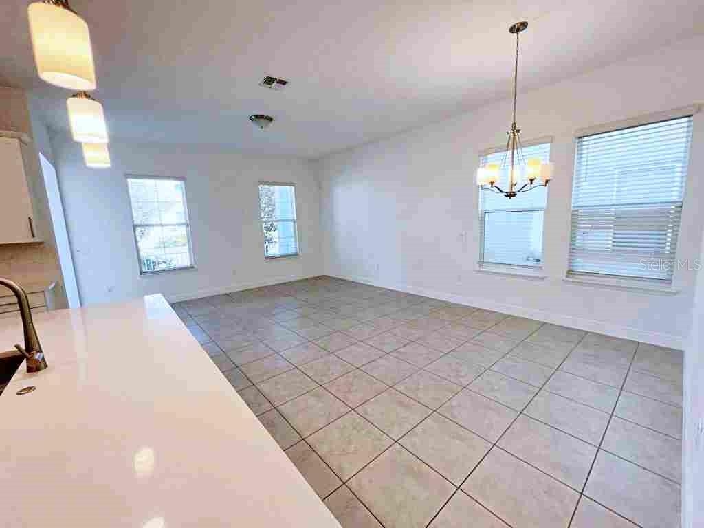 10432 AUSTRINA OAK LOOP