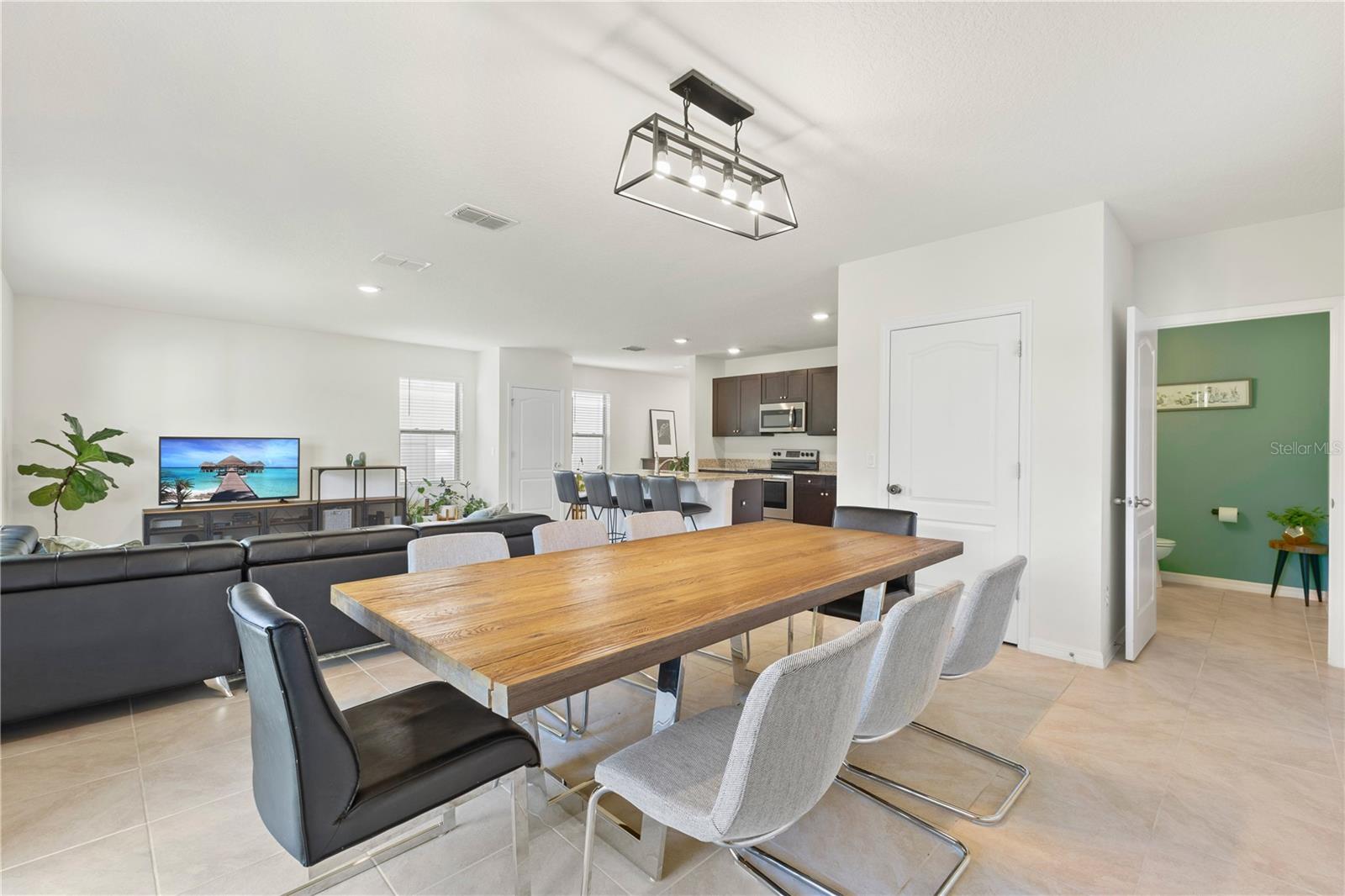 3090 TIMBER HAWK CIR