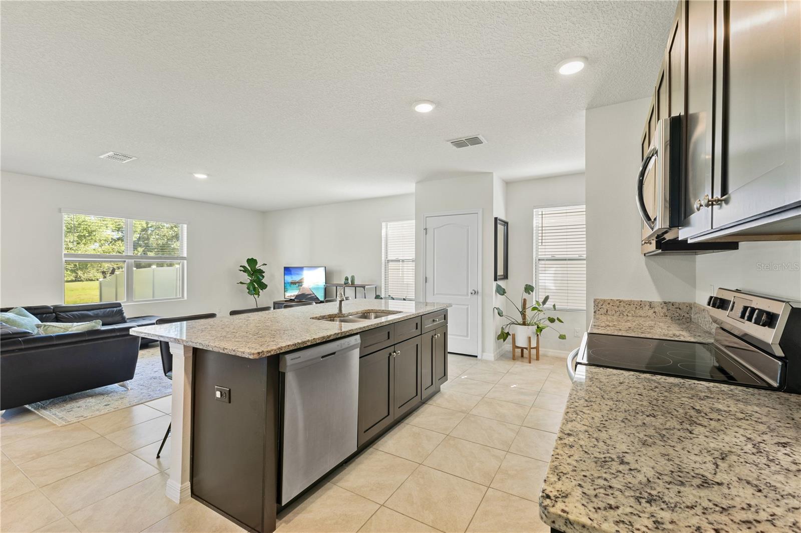 3090 TIMBER HAWK CIR