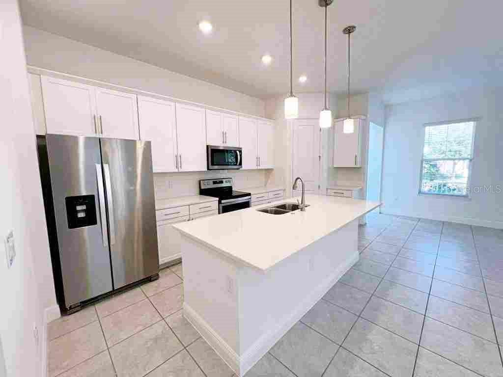 10432 AUSTRINA OAK LOOP