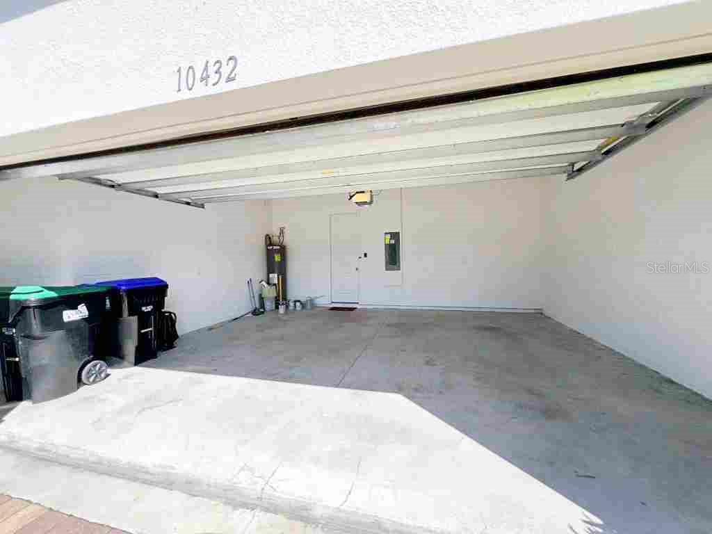 10432 AUSTRINA OAK LOOP