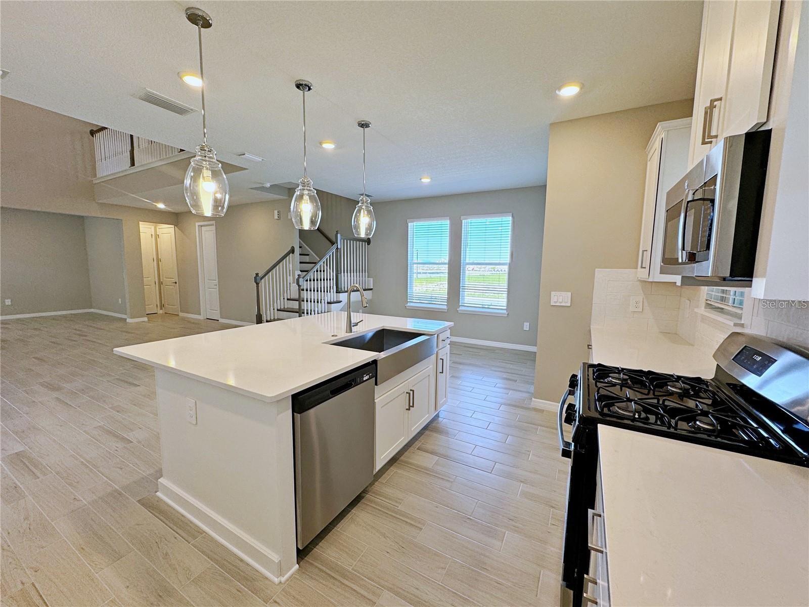 15189 SUMMER HARVEST ST