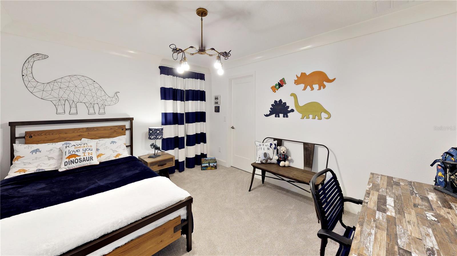 6160 HAMLIN RESERVE BLVD