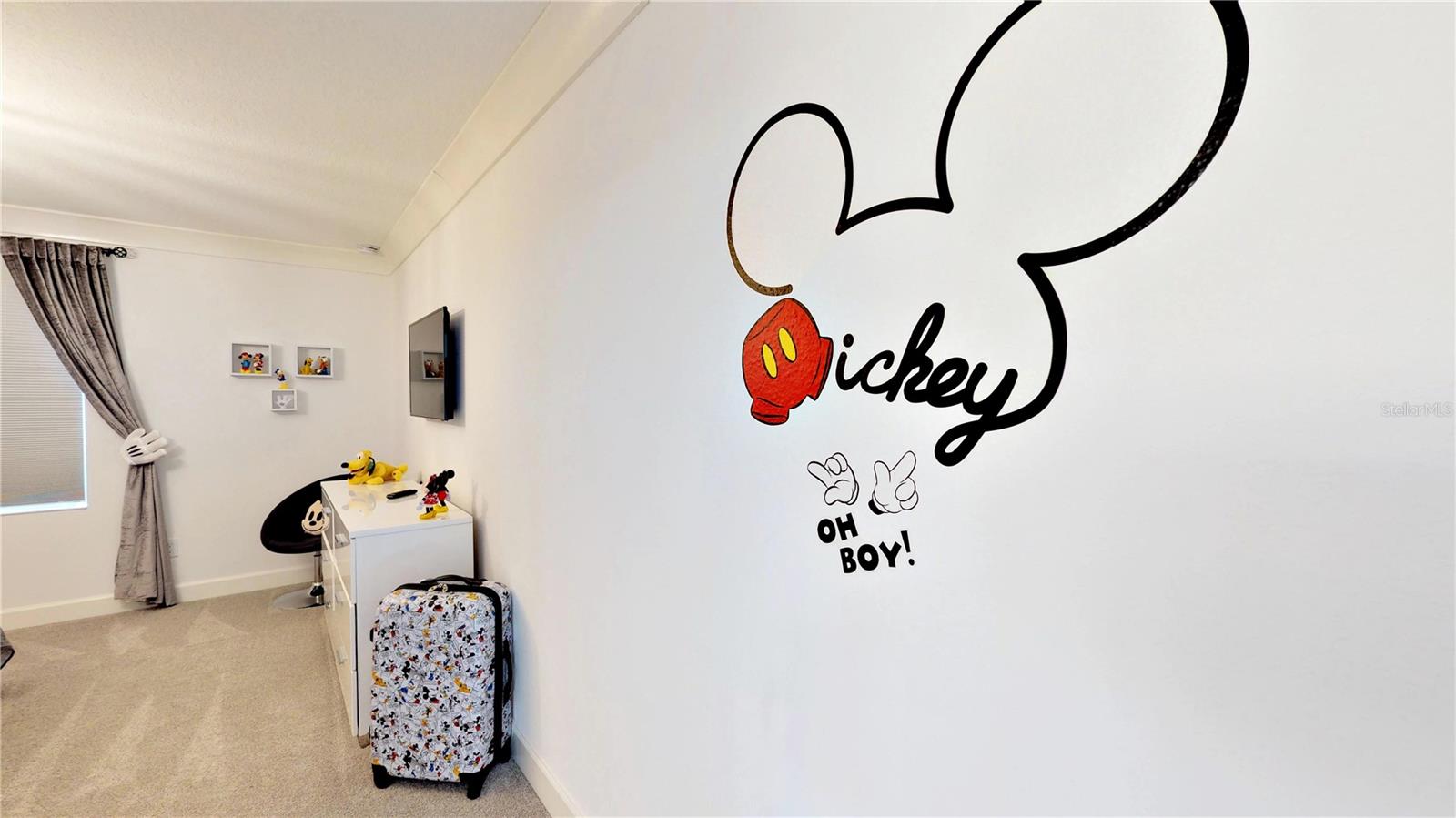 6160 HAMLIN RESERVE BLVD