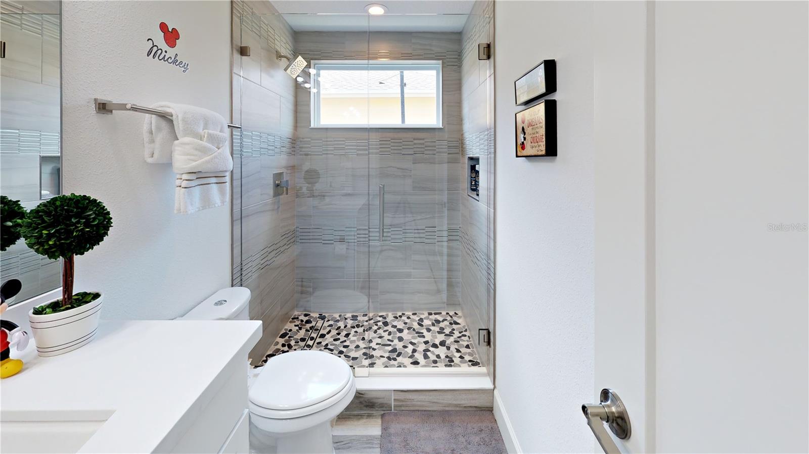 6160 HAMLIN RESERVE BLVD