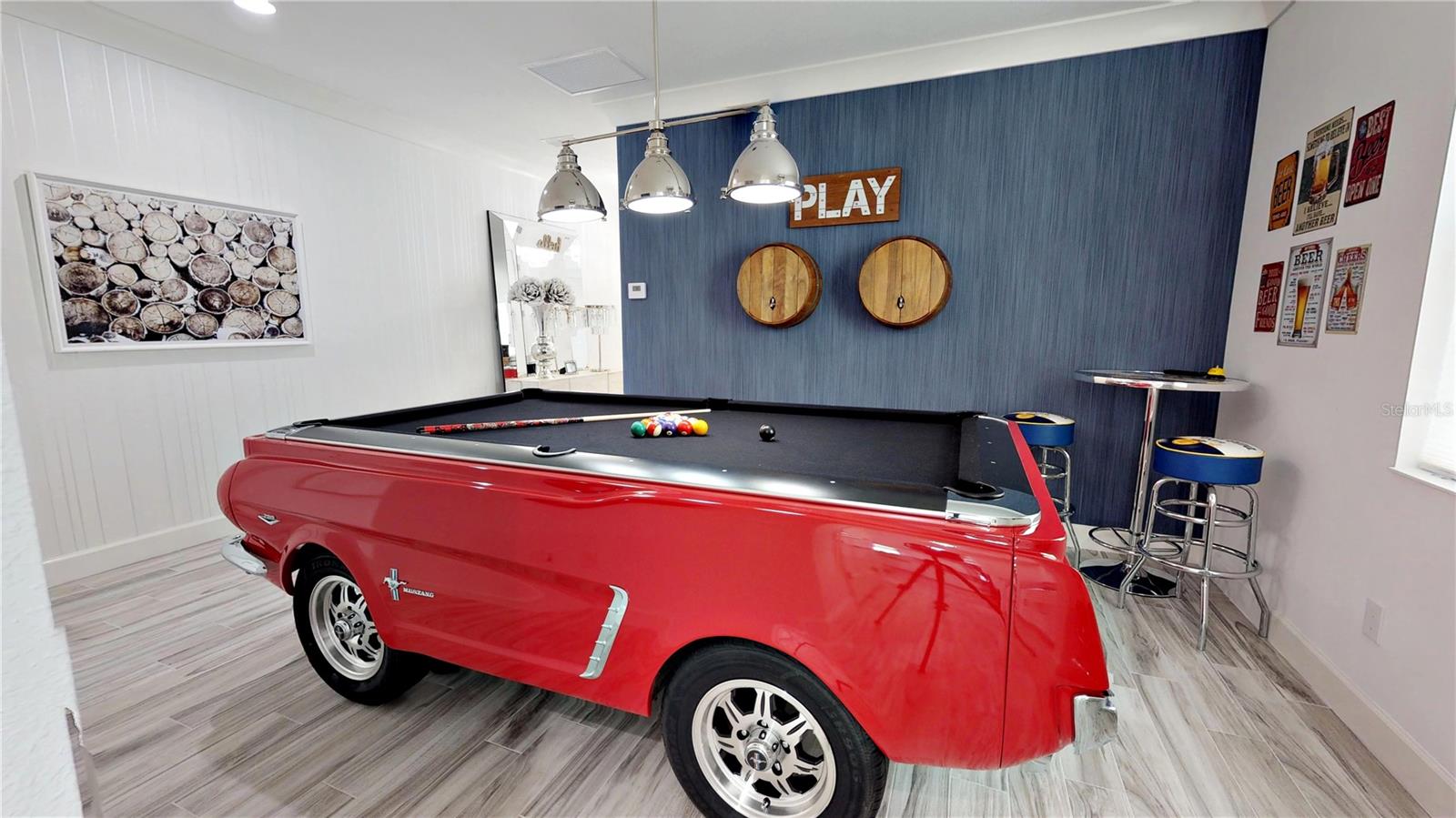 6160 HAMLIN RESERVE BLVD