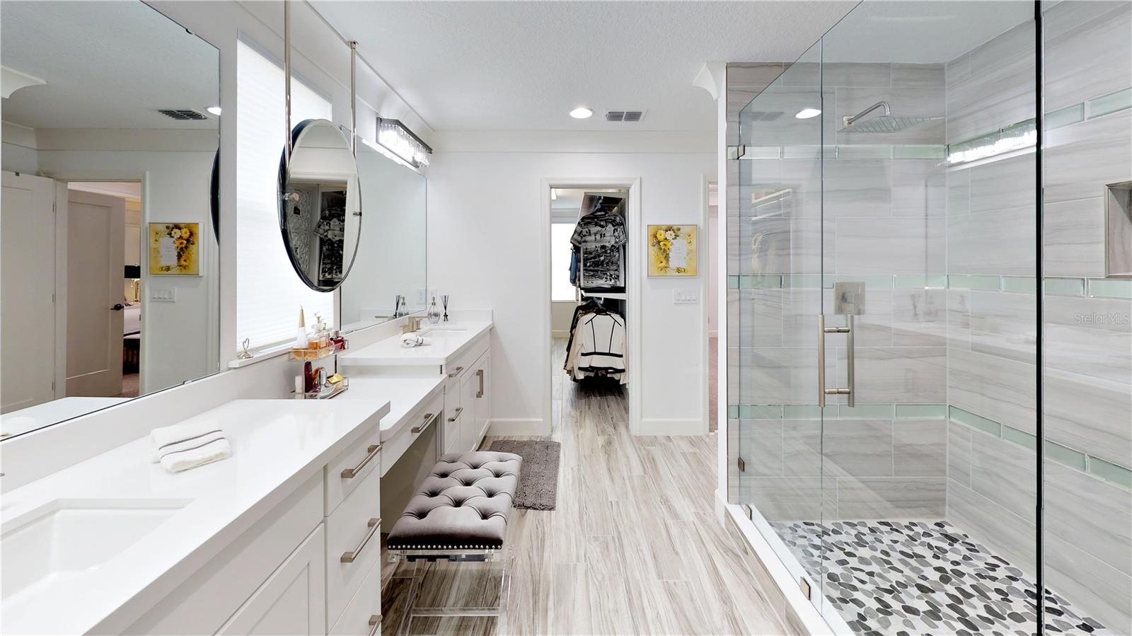 6160 HAMLIN RESERVE BLVD