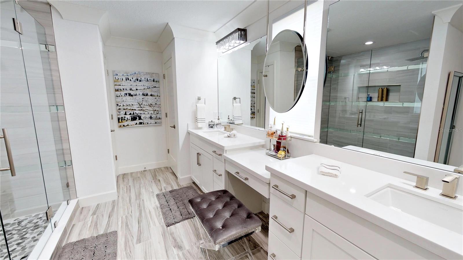 6160 HAMLIN RESERVE BLVD