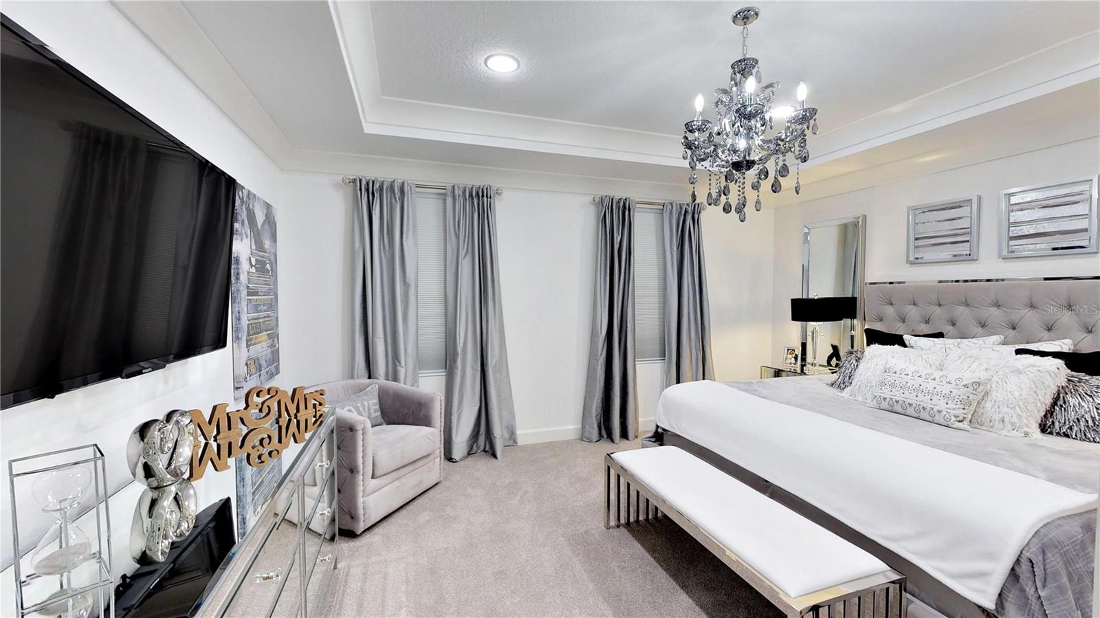 6160 HAMLIN RESERVE BLVD