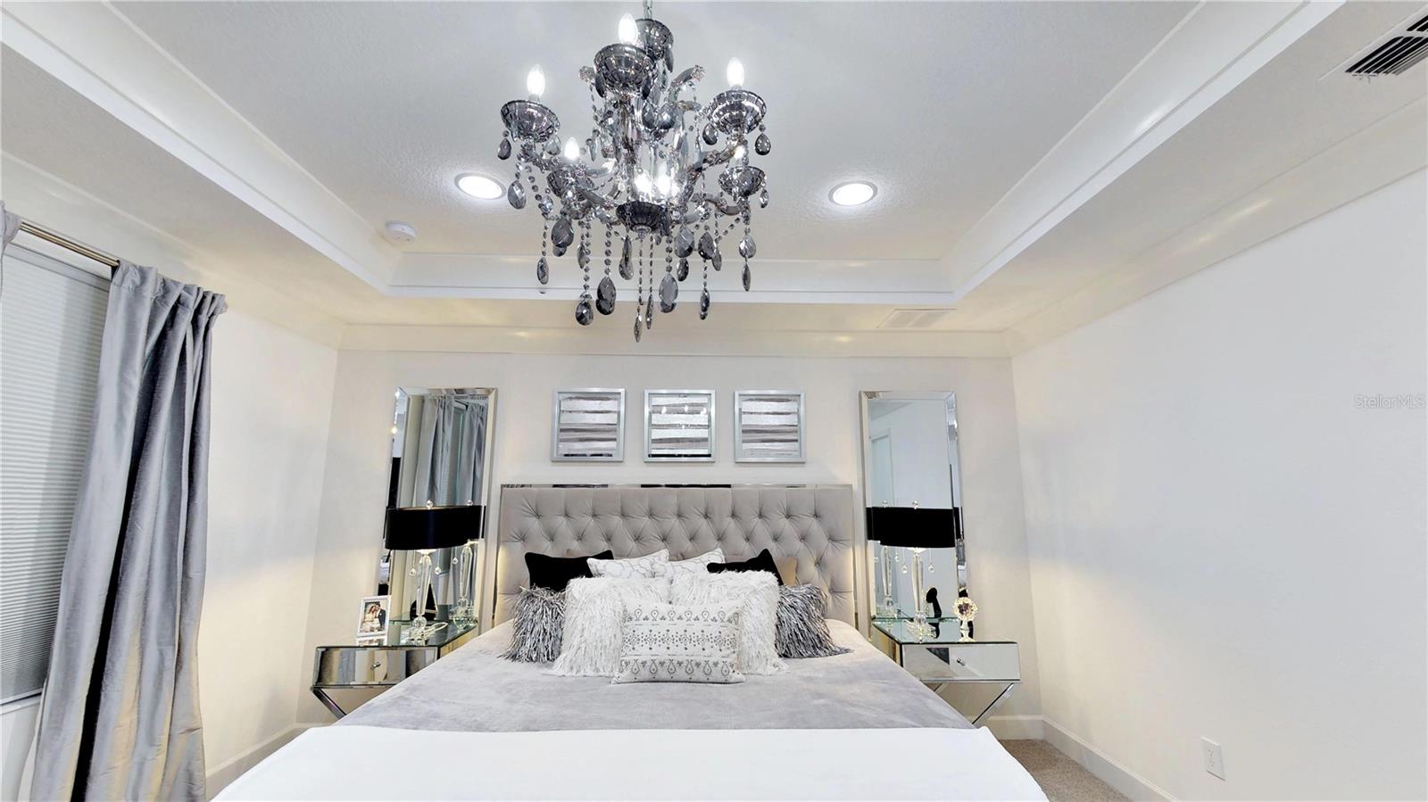 6160 HAMLIN RESERVE BLVD