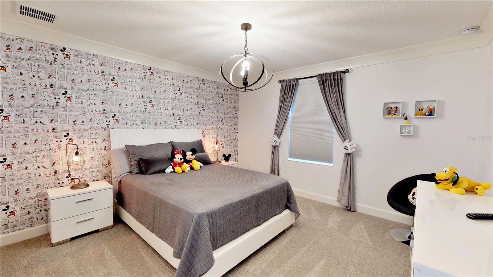 6160 HAMLIN RESERVE BLVD