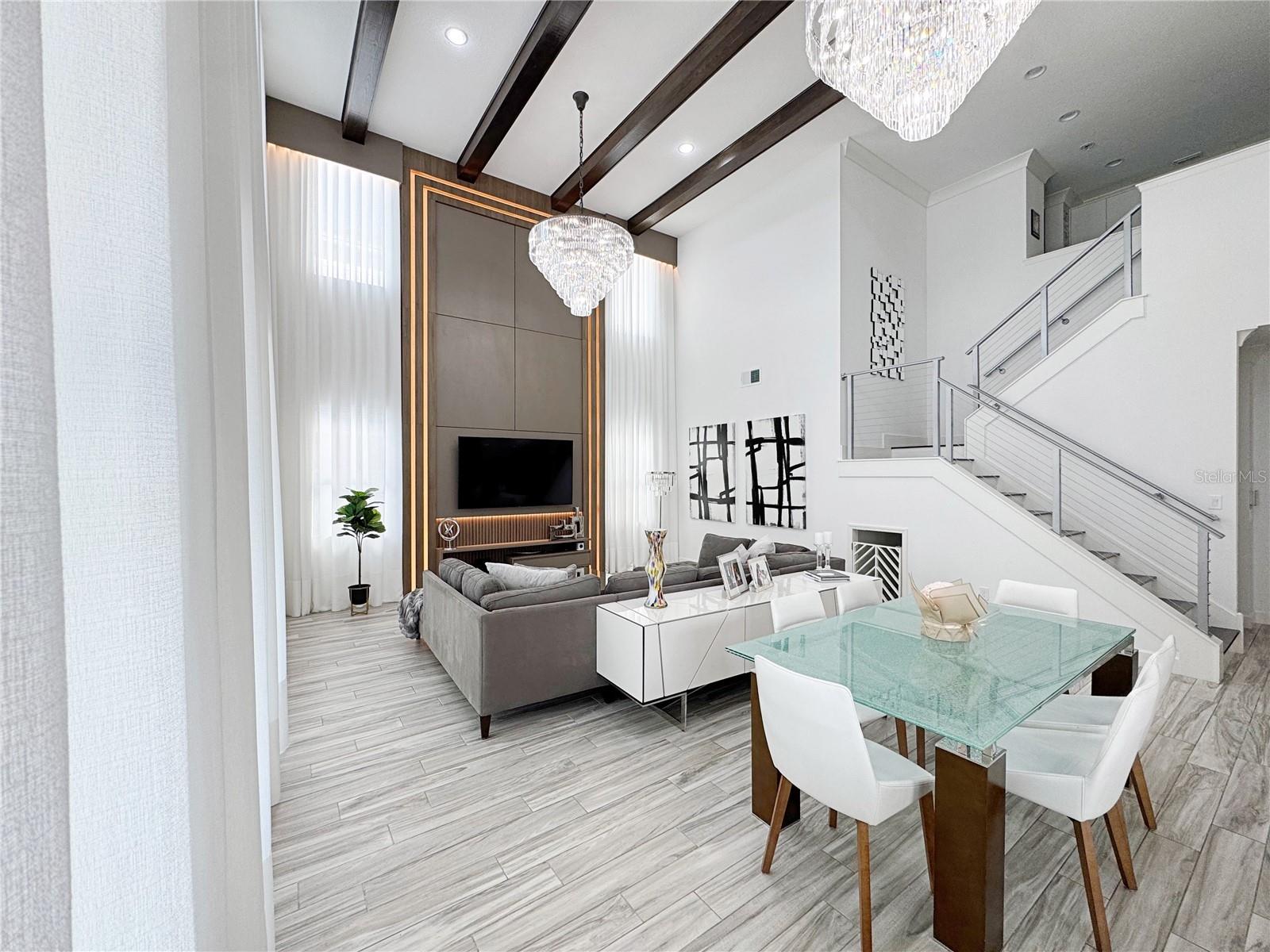 6160 HAMLIN RESERVE BLVD