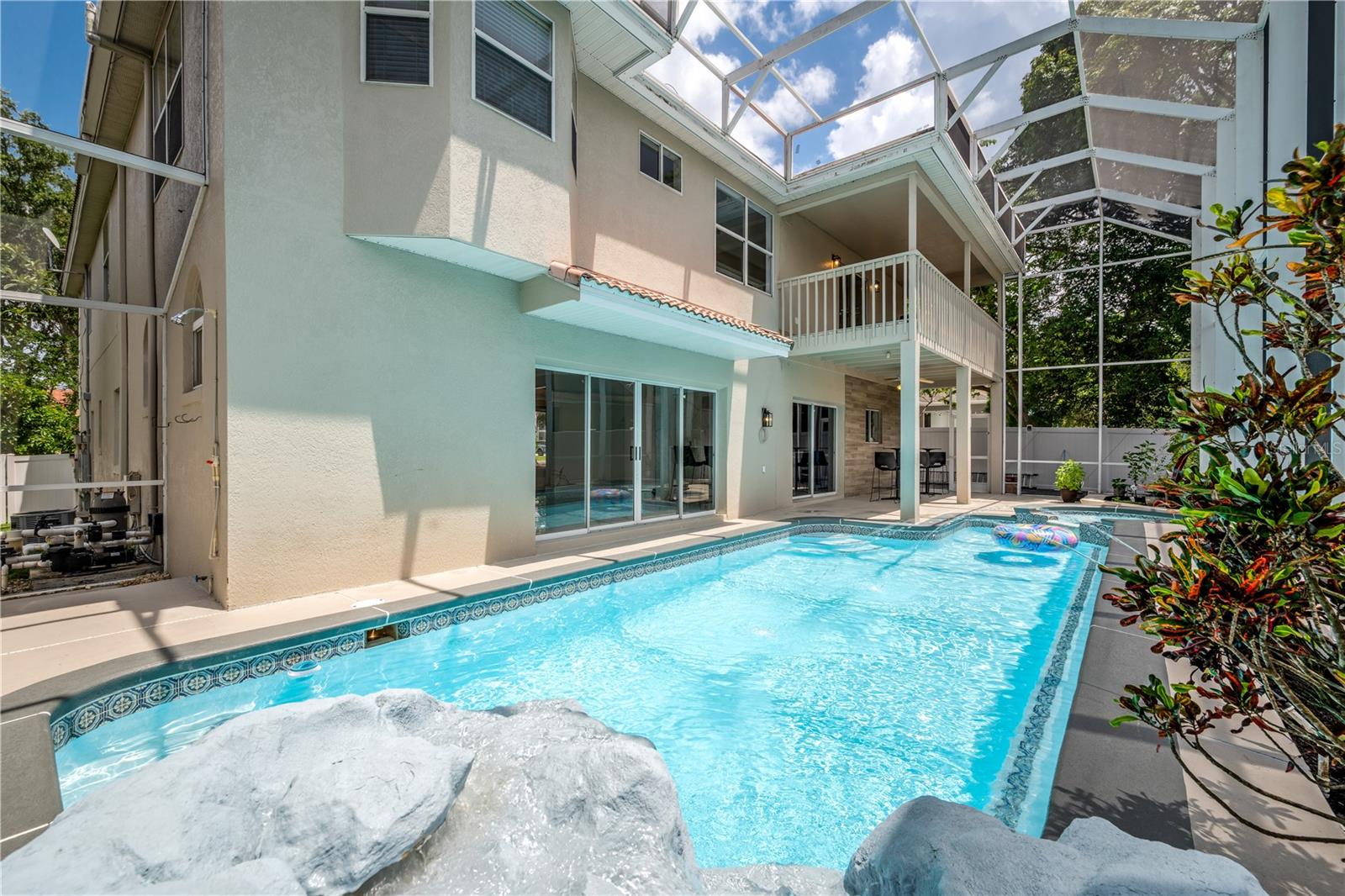 1706 CHELTENBOROUGH DR